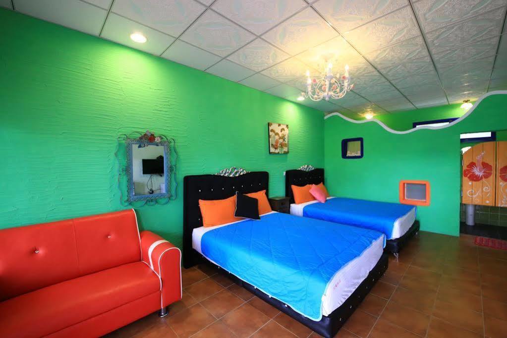 Fumigate Hotel Heng-ch'un Extérieur photo